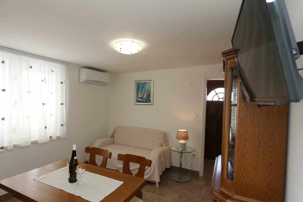 Apartment Damirk Polje  ภายนอก รูปภาพ